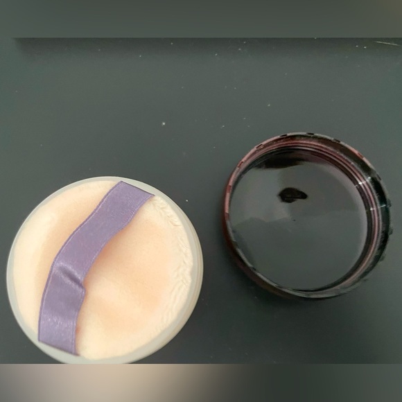 Shiseido The Makeup Loose Powder - Picture 2 of 6